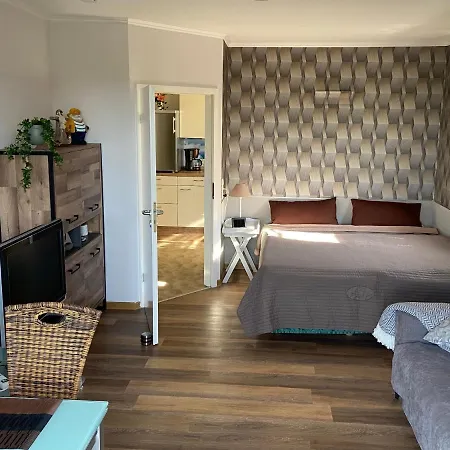 Neptun Im Immenbarg Apartman *